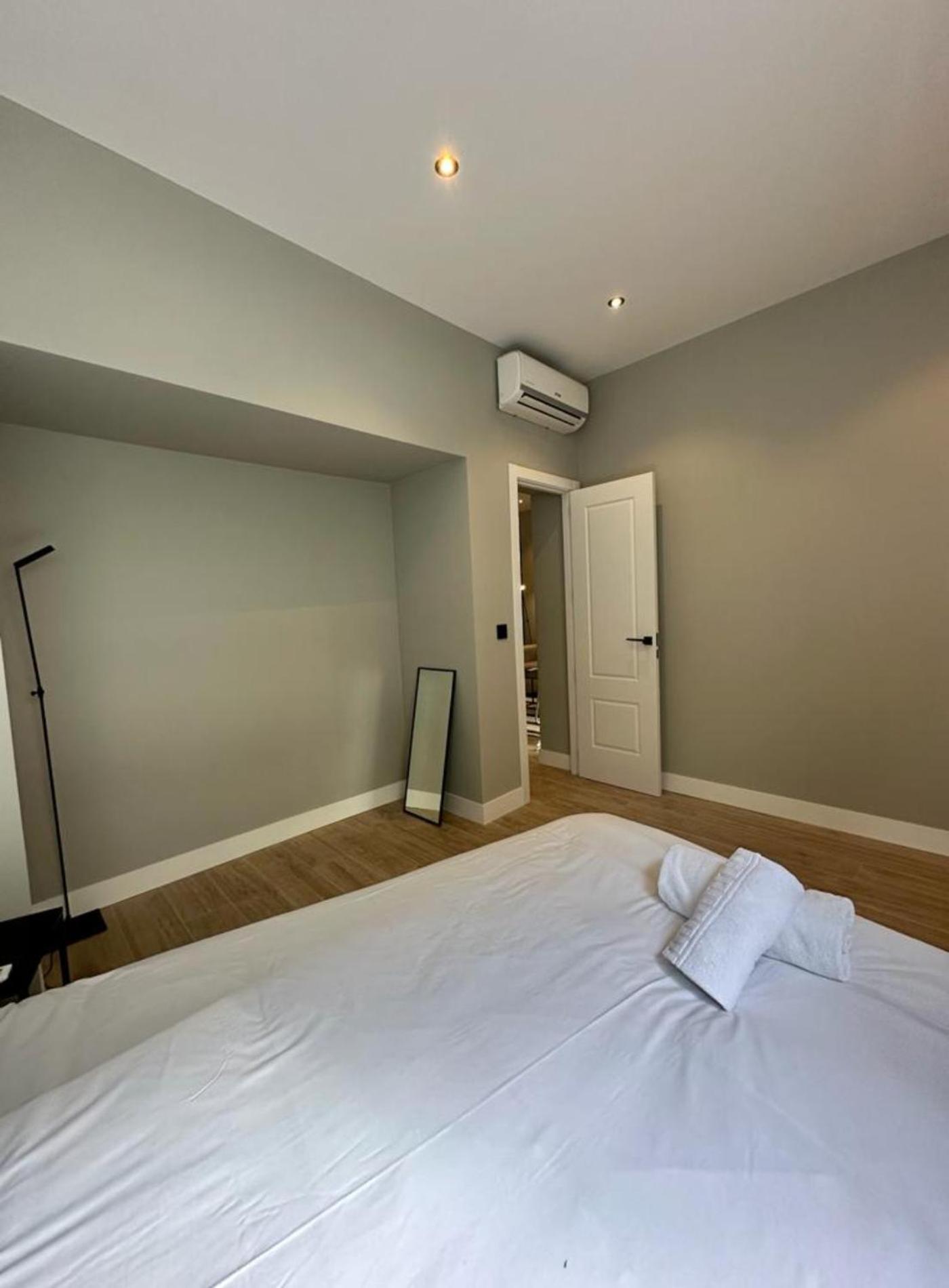 Central Apt De 2Hab Para 5Pax En Calle Silva E2 Мадрид Экстерьер фото